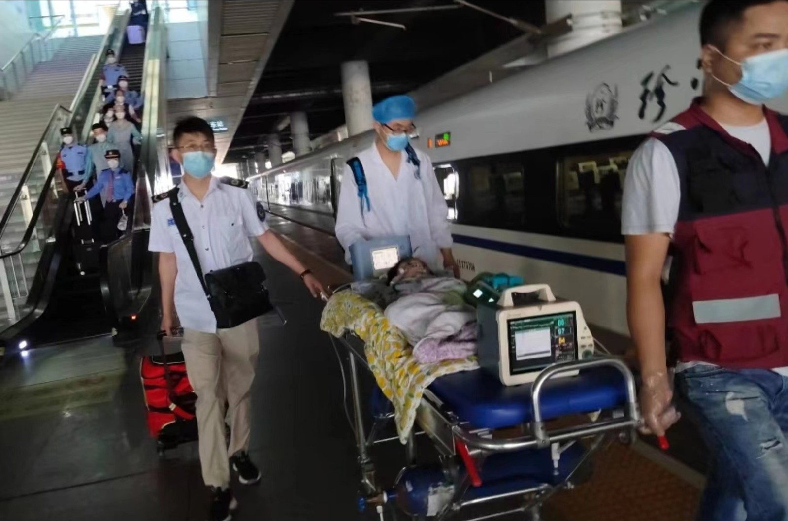 淄博高铁转运公司